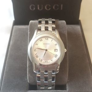 Gucci mens stainless steel watch NEW